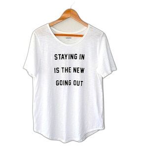 OLD NAVY White Round Neckline Short Sleeve Graphic T-Shirt size L Simple Tee